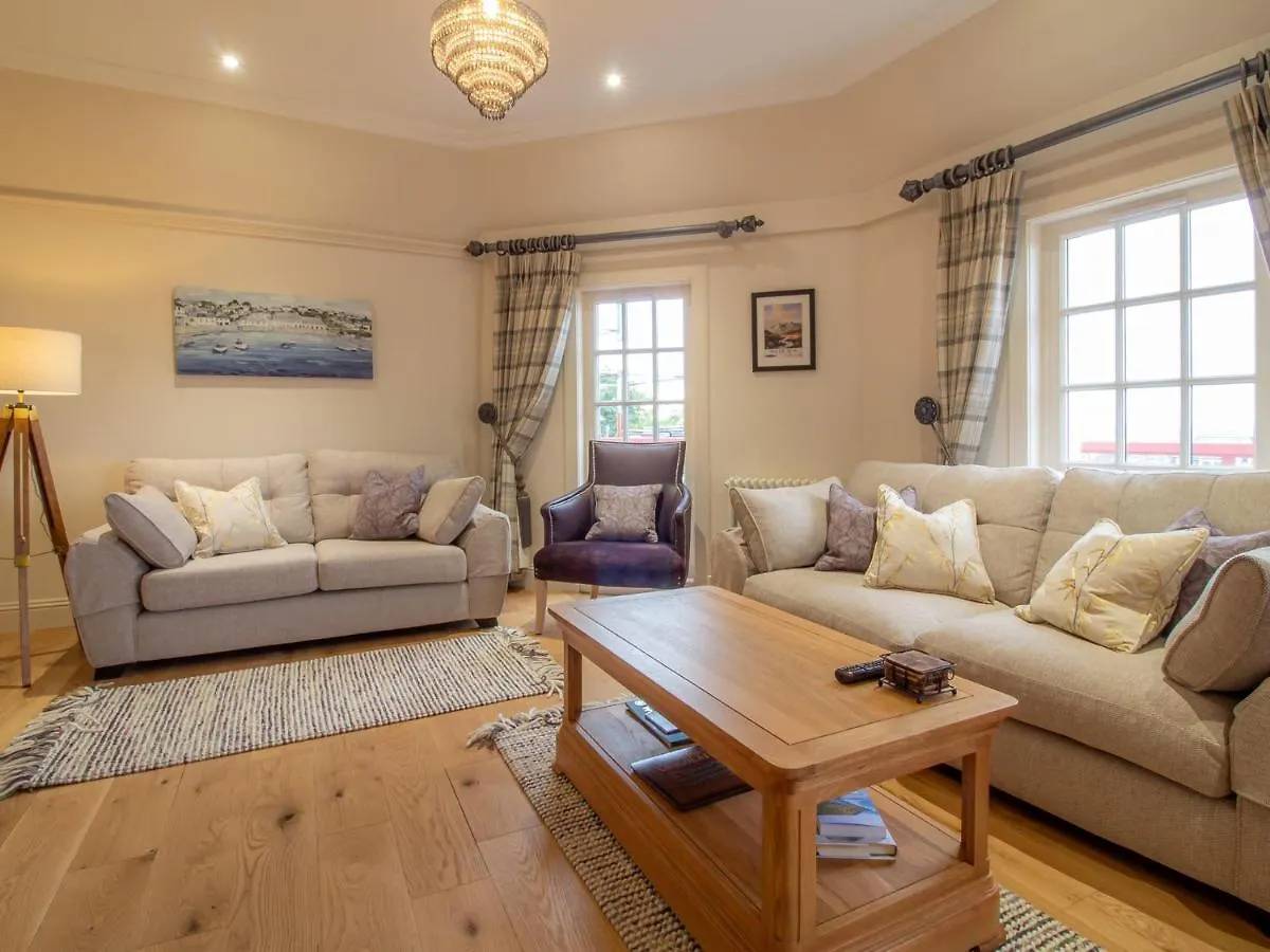 אדינבורו Luxury Royal Mile Apartment By The Castle - Sleeps 4 בריטניה
