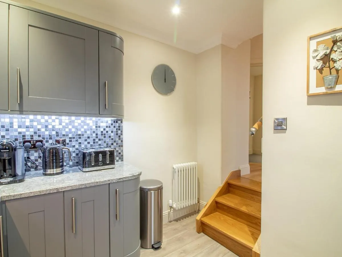 אדינבורו Luxury Royal Mile Apartment By The Castle - Sleeps 4